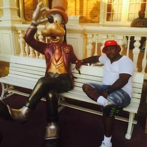 Meet your Posher, Christopher